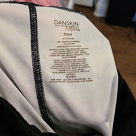 Danskin Fitted Leggings Multi-Colored‎ Ladies Size 4-6 Pre-Owned Gym Activewear - Picture 5 of 6